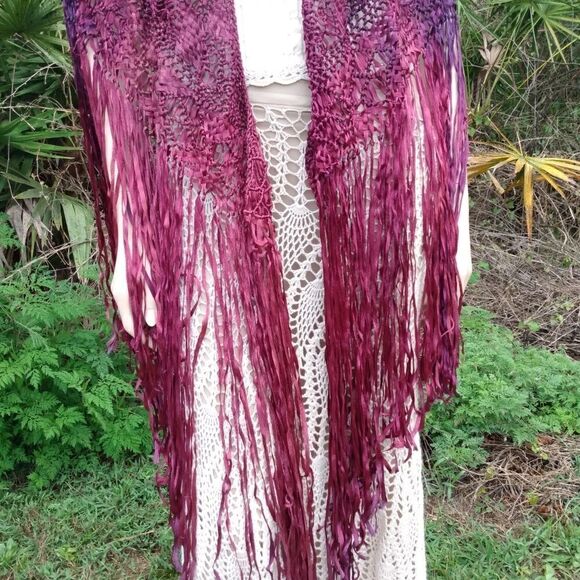 HANDMADE GORGEOUS Ombre Pink & Purple Knotted/Twisted/Weaved Wrap w/Long Fringe - Picture 8 of 10